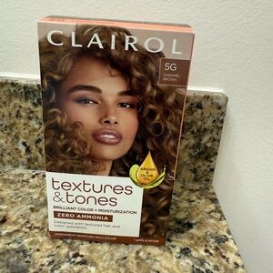 NWT Clairol Textures & Tones Hair Color 5G Caramel Brown